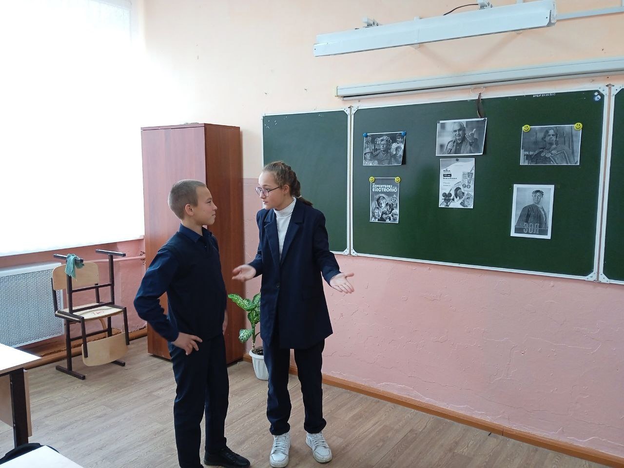 16  октября &amp;quot;По ту сторону экрана&amp;quot;.